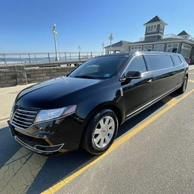 01-First-Class-Limousine-Lincoln-MKT-Stretch-Limo-02-copy